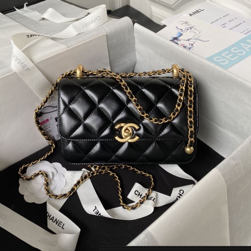 Ch*el 19 bags
